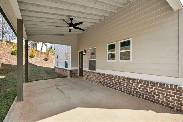 1226 Bloomsbury Lane, Gainesville, GA 30501