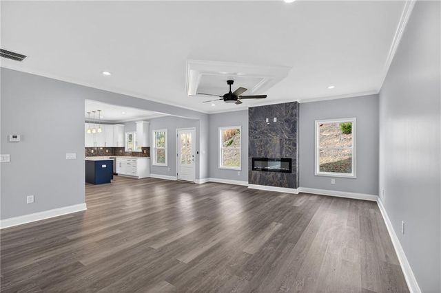 1226 Bloomsbury Lane, Gainesville, GA 30501