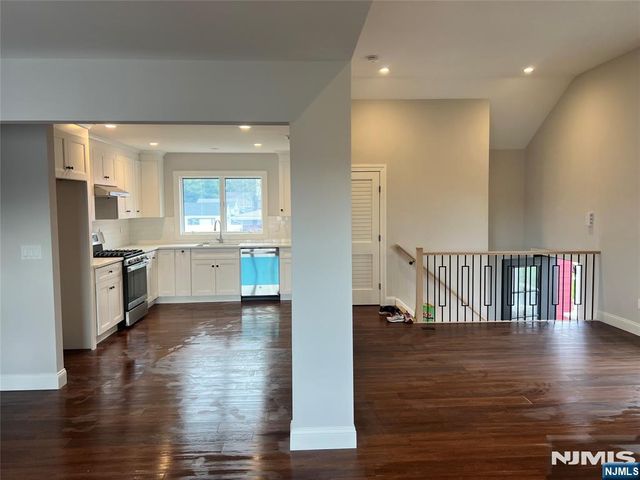 17 Martha Avenue 2, Elmwood Park, NJ 07407