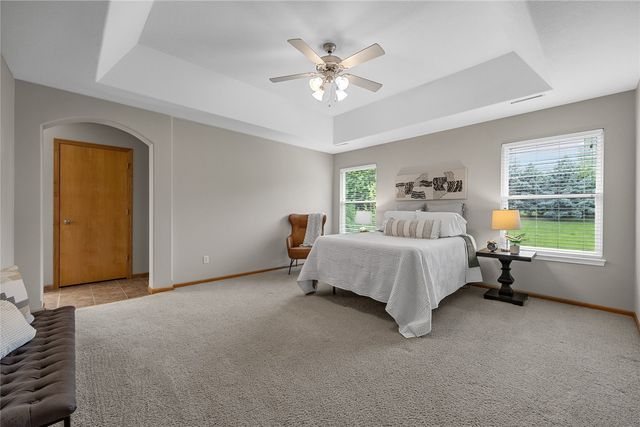 2812 Broken Woods Drive, Coralville, IA 52241
