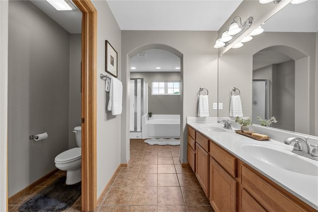2812 Broken Woods Drive, Coralville, IA 52241