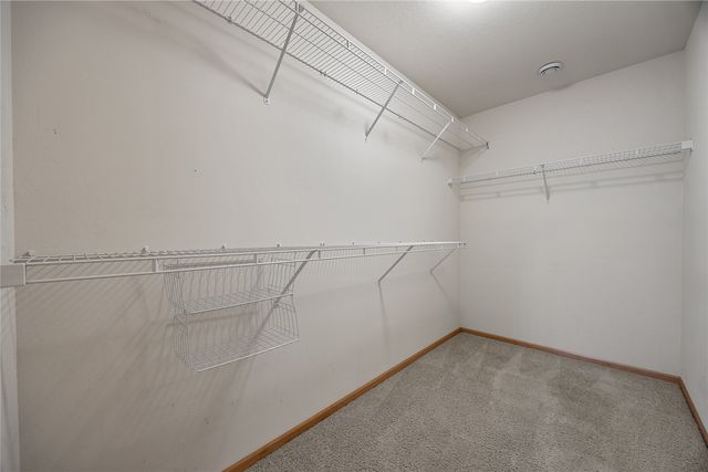 2812 Broken Woods Drive, Coralville, IA 52241