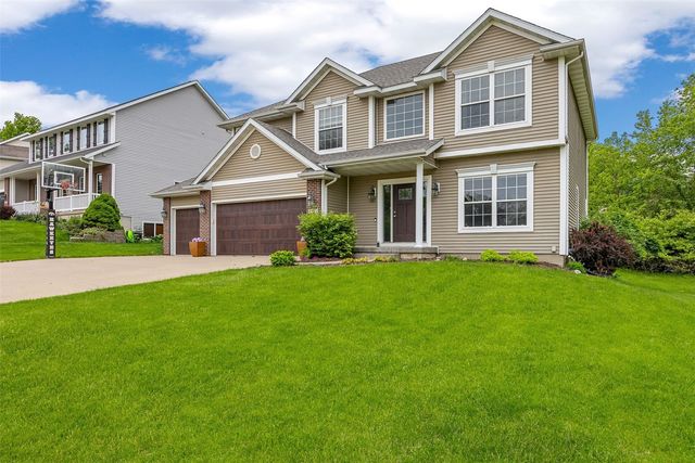 2812 Broken Woods Drive, Coralville, IA 52241