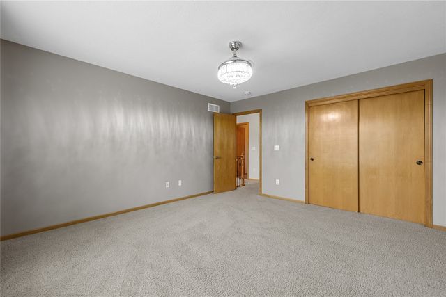2812 Broken Woods Drive, Coralville, IA 52241