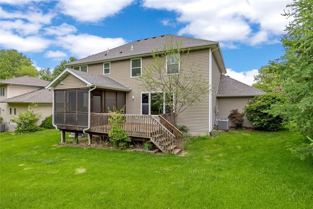 2812 Broken Woods Drive, Coralville, IA 52241