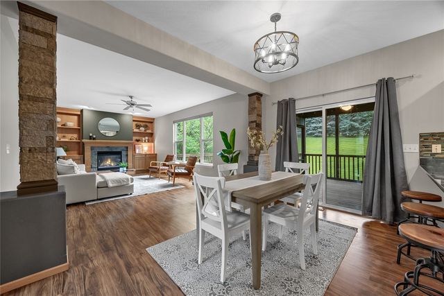 2812 Broken Woods Drive, Coralville, IA 52241