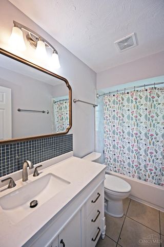 7960 Ruth Court, West Chester, OH 45069