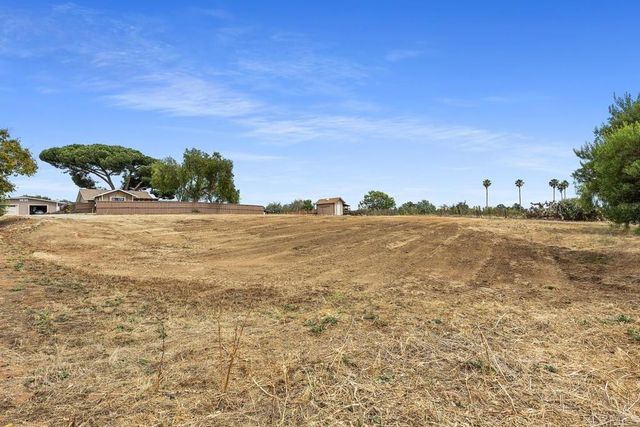 Sky Vista Way, Fallbrook, CA 92028