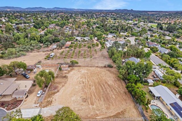 Sky Vista Way, Fallbrook, CA 92028