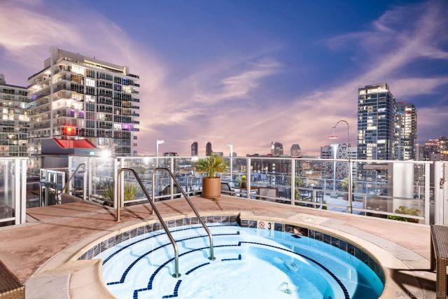 1080 Park Blvd 1702, San Diego, CA 92101