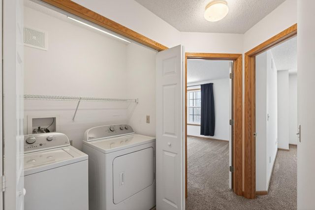 1887 Wildflower Court, Shoreview, MN 55126