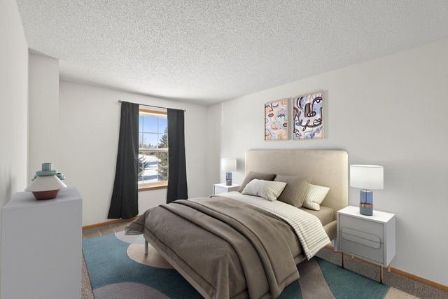 1887 Wildflower Court, Shoreview, MN 55126