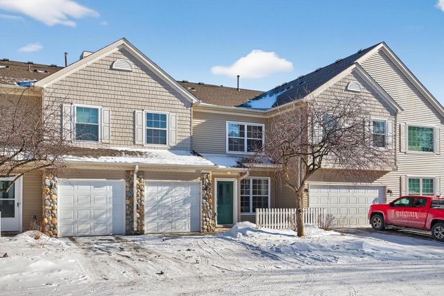 1887 Wildflower Court, Shoreview, MN 55126