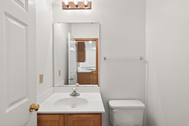 1887 Wildflower Court, Shoreview, MN 55126