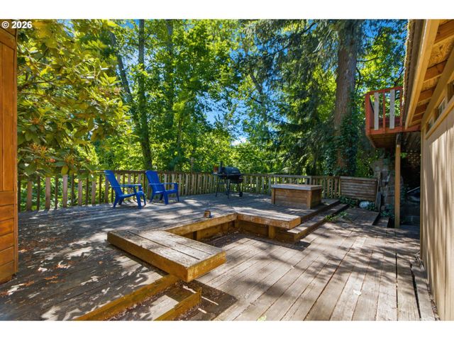 3820 Se EL CAMINO Dr, Gresham, OR 97080