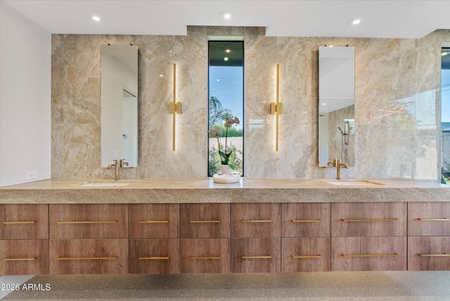 4610 E FLOWER Street, Phoenix, AZ 85018