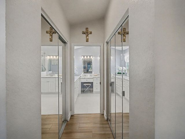 7727 Great Glen Circle, Delray Beach, FL 33446