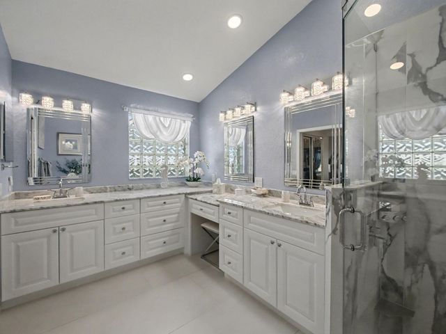 7727 Great Glen Circle, Delray Beach, FL 33446