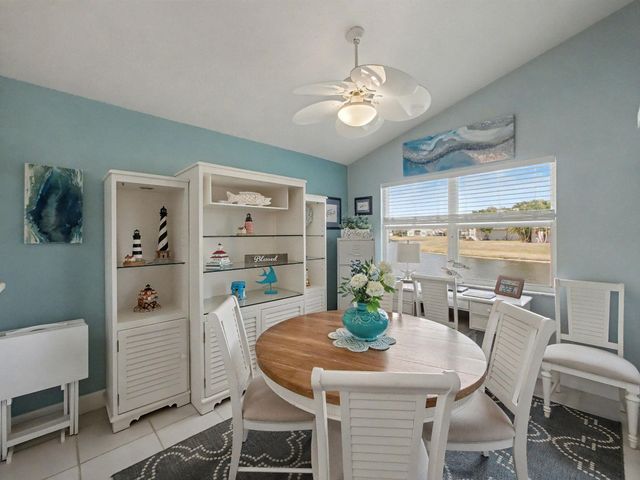 7727 Great Glen Circle, Delray Beach, FL 33446