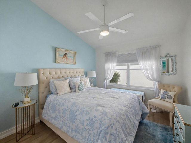 7727 Great Glen Circle, Delray Beach, FL 33446