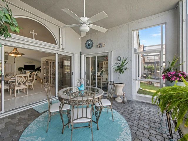 7727 Great Glen Circle, Delray Beach, FL 33446