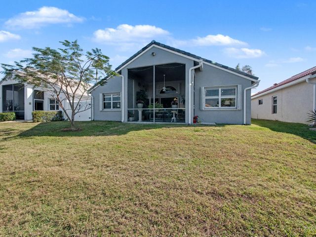 7727 Great Glen Circle, Delray Beach, FL 33446