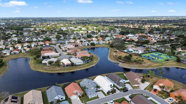 7727 Great Glen Circle, Delray Beach, FL 33446