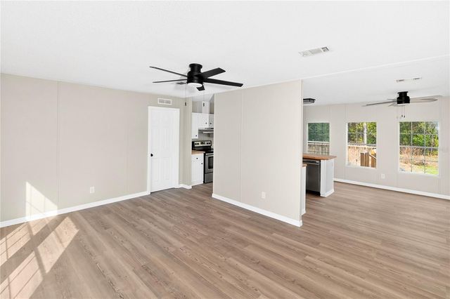 13882 SW 130TH AVENUE, Archer, FL 32618