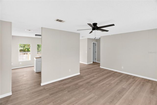 13882 SW 130TH AVENUE, Archer, FL 32618