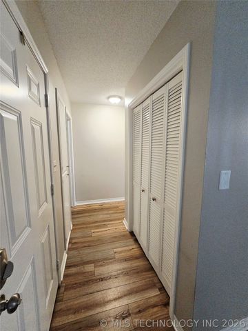 1121 W 14th Place, Claremore, OK 74017