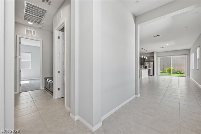 8633 Stokestone Street, Las Vegas, NV 89166