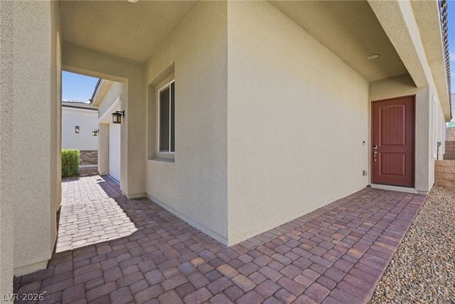 8633 Stokestone Street, Las Vegas, NV 89166