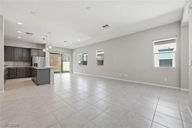 8633 Stokestone Street, Las Vegas, NV 89166