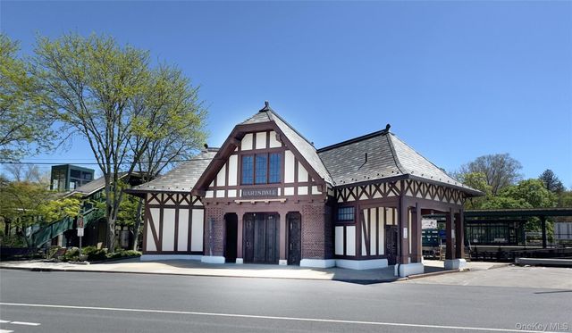 177 E Hartsdale 3W, Hartsdale, NY 10530
