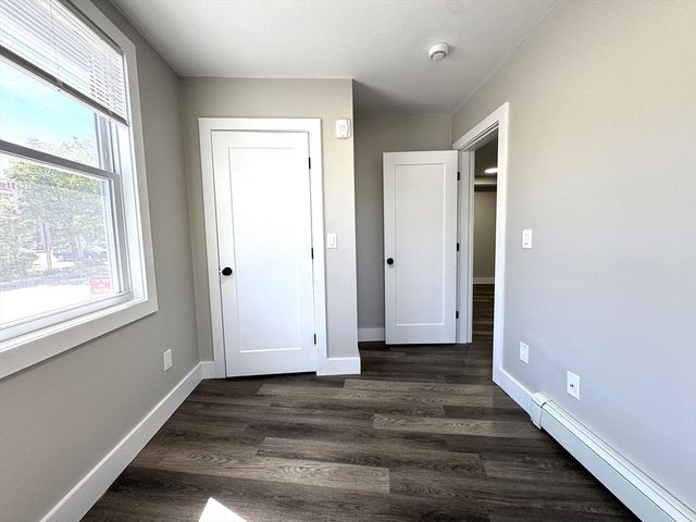 189 E Merrimack Street 3, Lowell, MA 01852