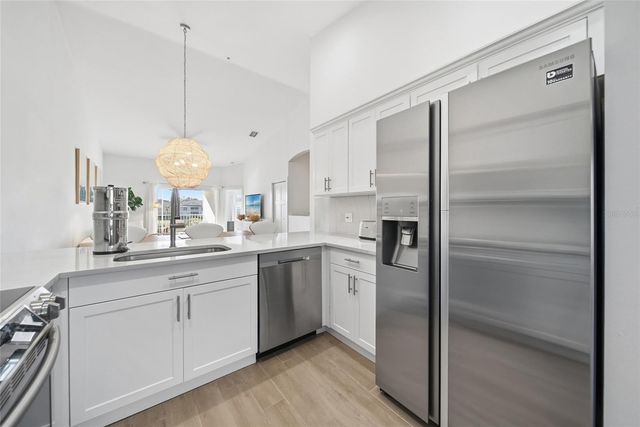 5230 HYLAND HILLS AVENUE 1325, Sarasota, FL 34241