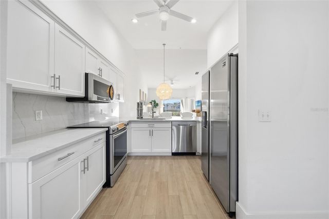 5230 HYLAND HILLS AVENUE 1325, Sarasota, FL 34241