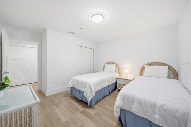 5230 HYLAND HILLS AVENUE 1325, Sarasota, FL 34241