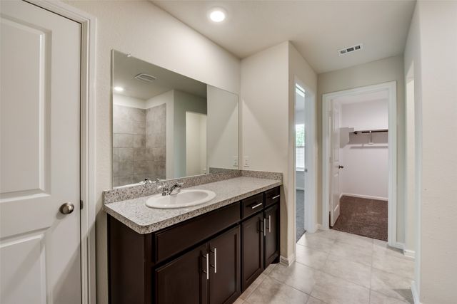 8816 Ring Gold Drive, Fort Worth, TX 76123