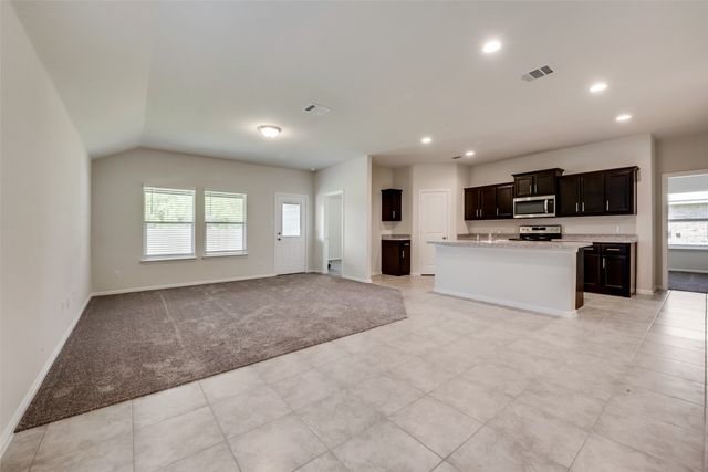 8816 Ring Gold Drive, Fort Worth, TX 76123