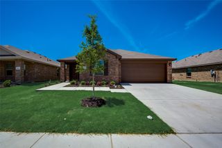 8816 Ring Gold Drive, Fort Worth, TX 76123