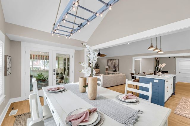 420 E Erie Avenue, Folly Beach, SC 29439