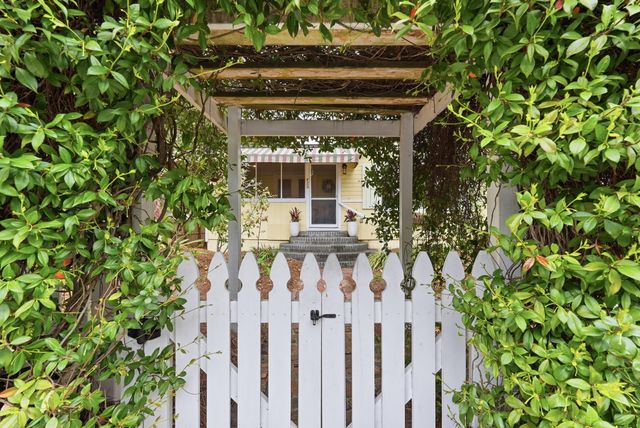 420 E Erie Avenue, Folly Beach, SC 29439
