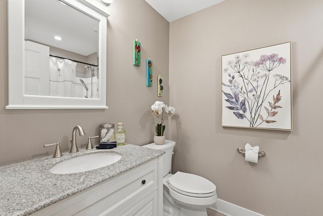420 E Erie Avenue, Folly Beach, SC 29439
