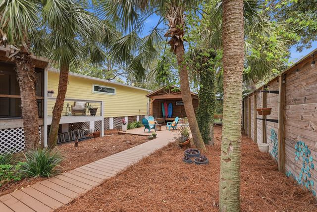 420 E Erie Avenue, Folly Beach, SC 29439