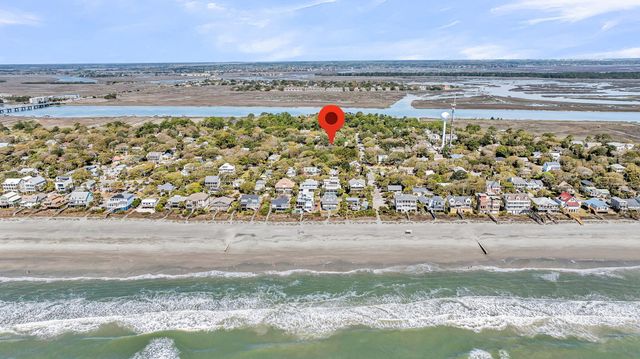 420 E Erie Avenue, Folly Beach, SC 29439