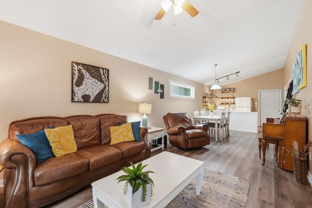 420 E Erie Avenue, Folly Beach, SC 29439