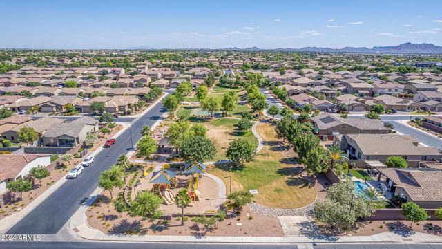 552 W HONEY LOCUST Avenue, Queen Creek, AZ 85140