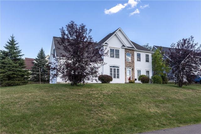 126 Saint Andrews Drive, Horseheads, NY 14845