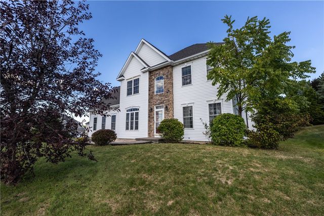 126 Saint Andrews Drive, Horseheads, NY 14845